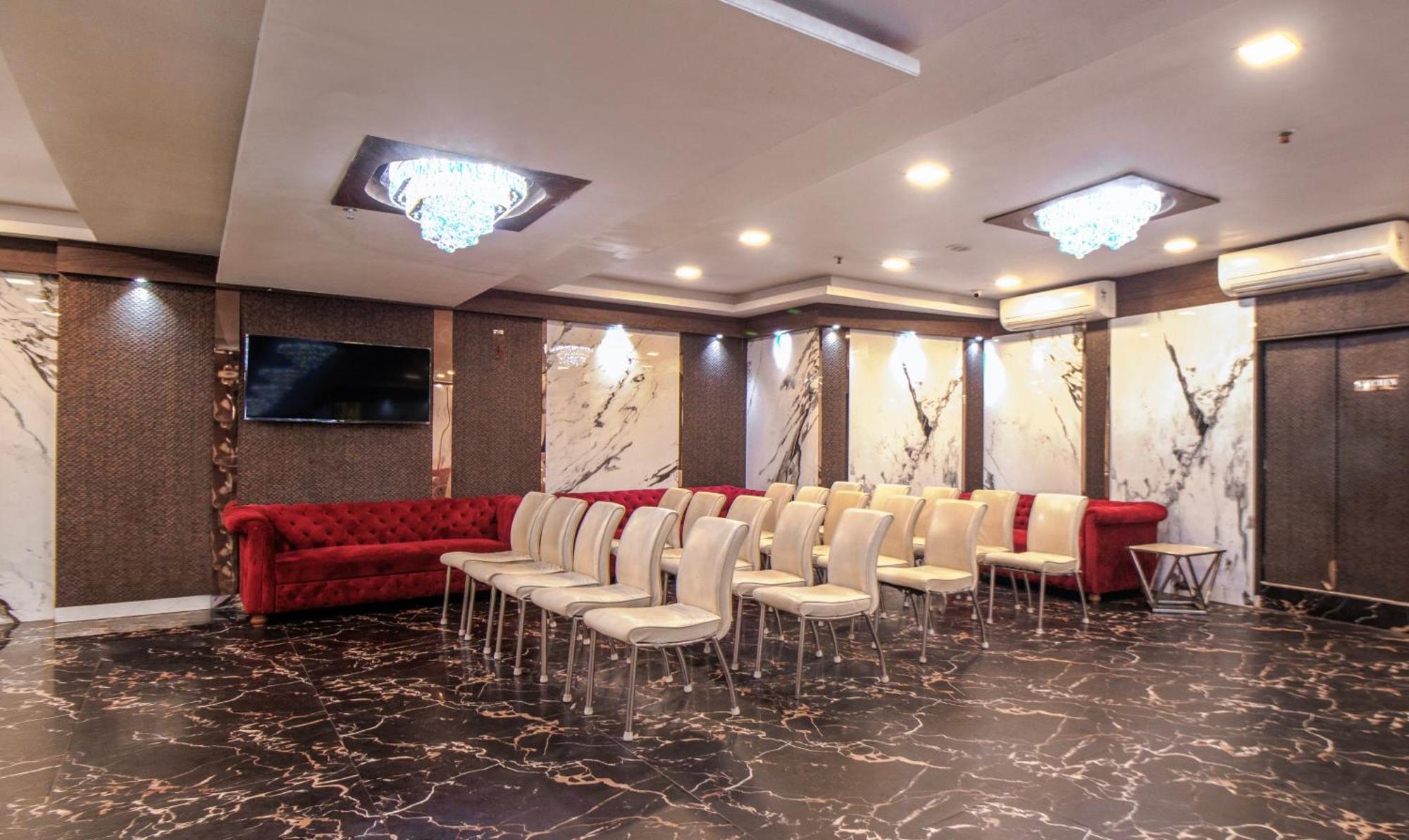 Hotel Orion Crystal كولكاتا المظهر الخارجي الصورة